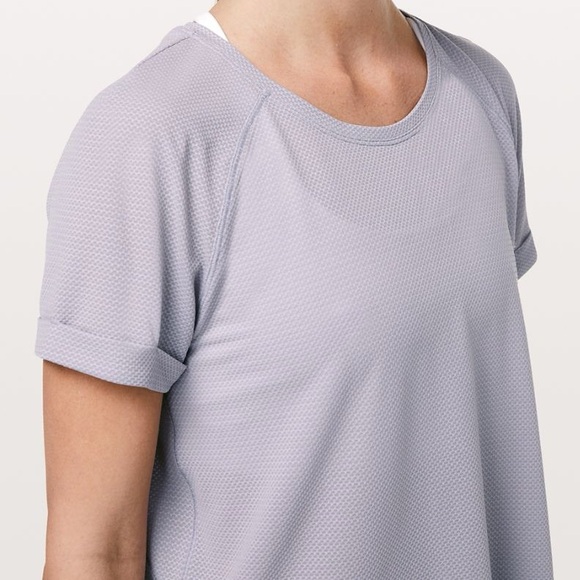 Lululemon Open Up Tie Back Tee - Picture 4 of 7